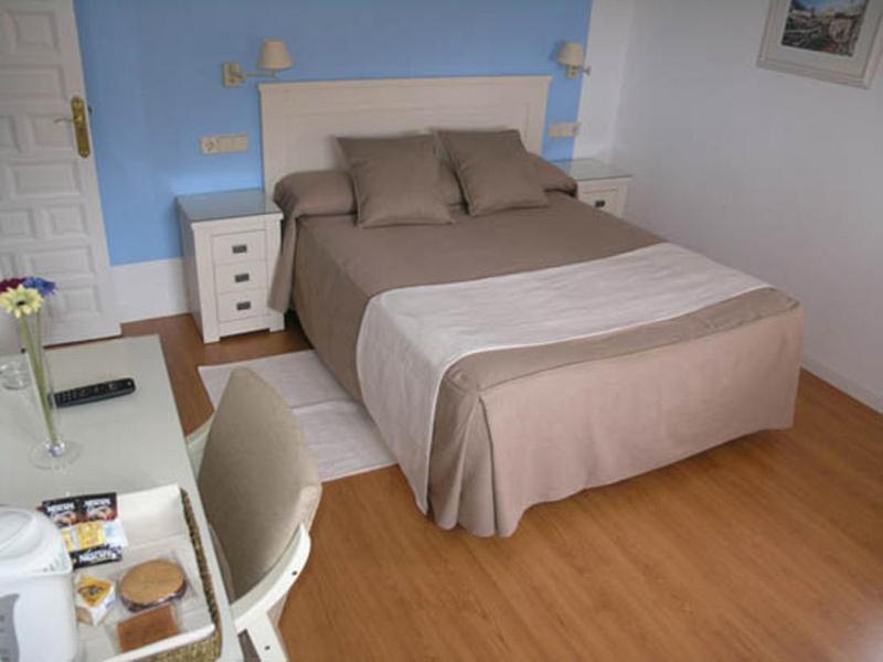 Hostal Tabanqueta Cuenca  Bagian luar foto