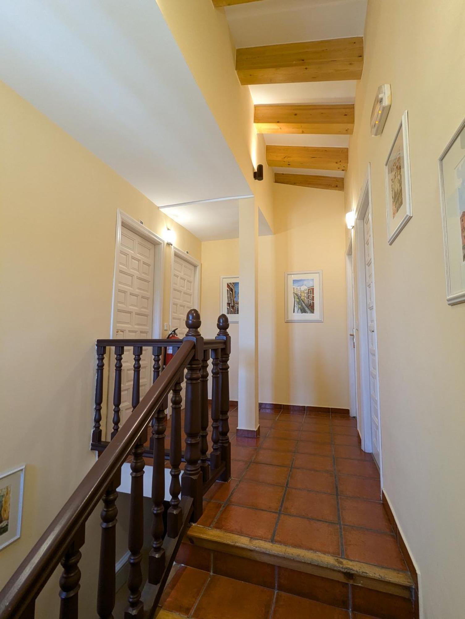 Hostal Tabanqueta Cuenca  Bagian luar foto